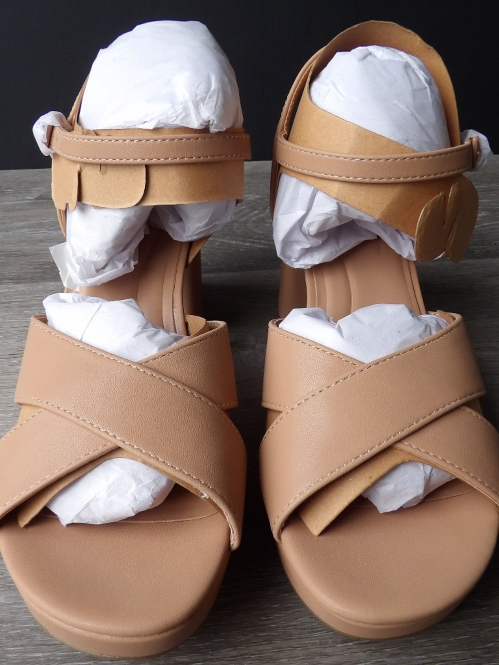 Nude Wedges